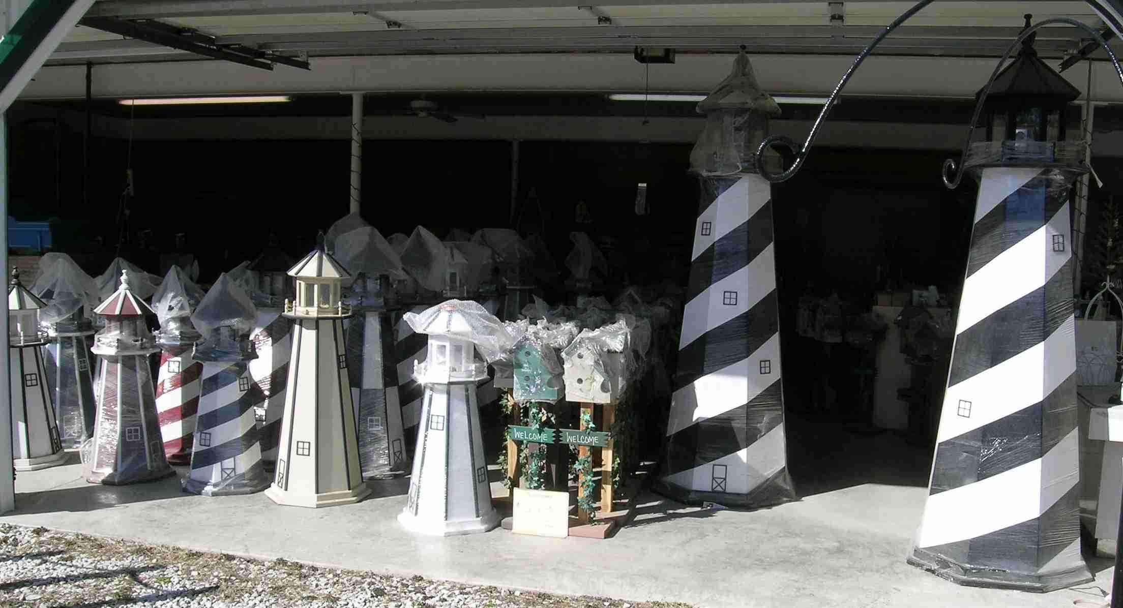 Various lighthouses from 3 to 8 feet tall.