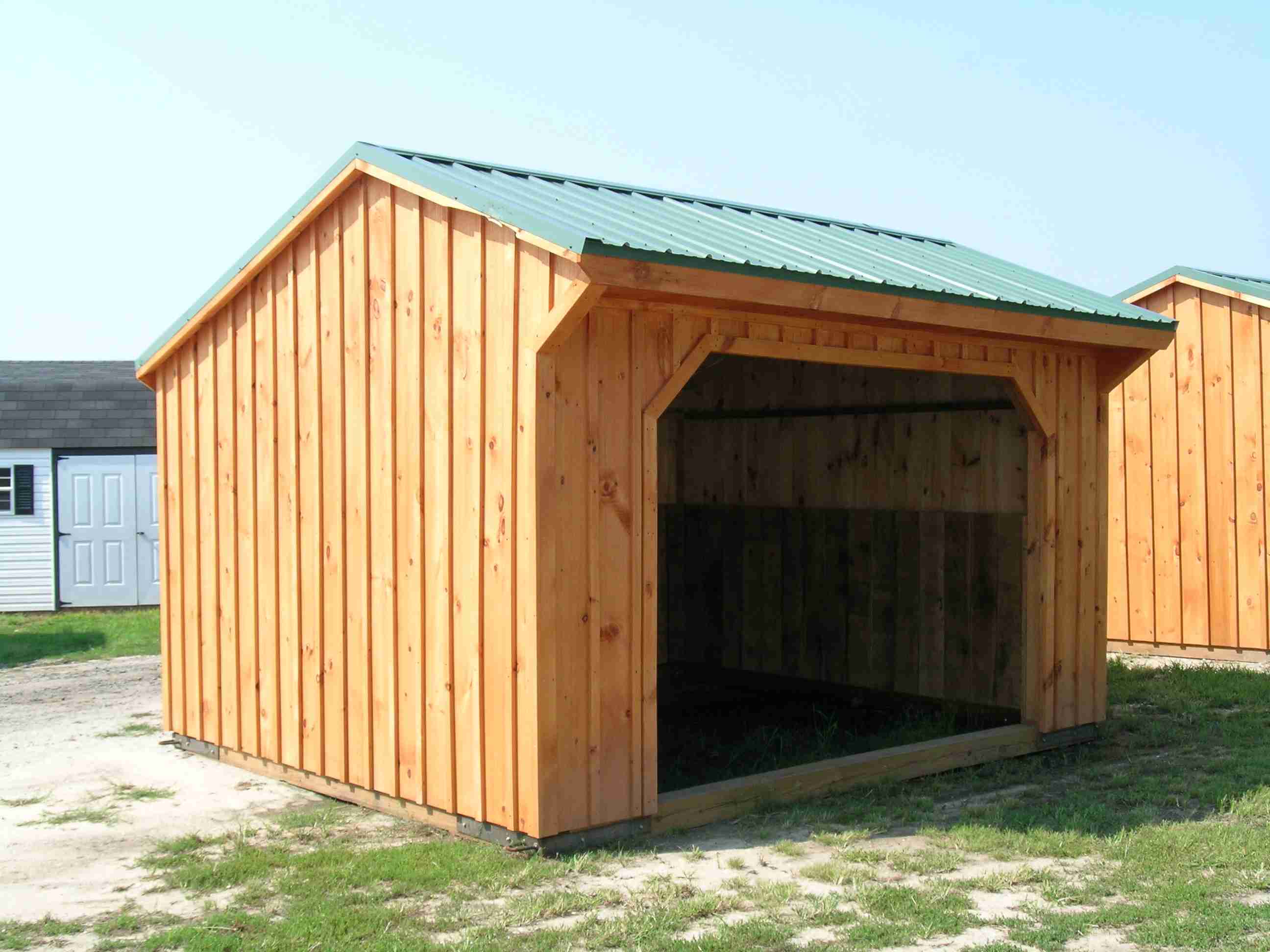 Run it Shed with green tin roof
